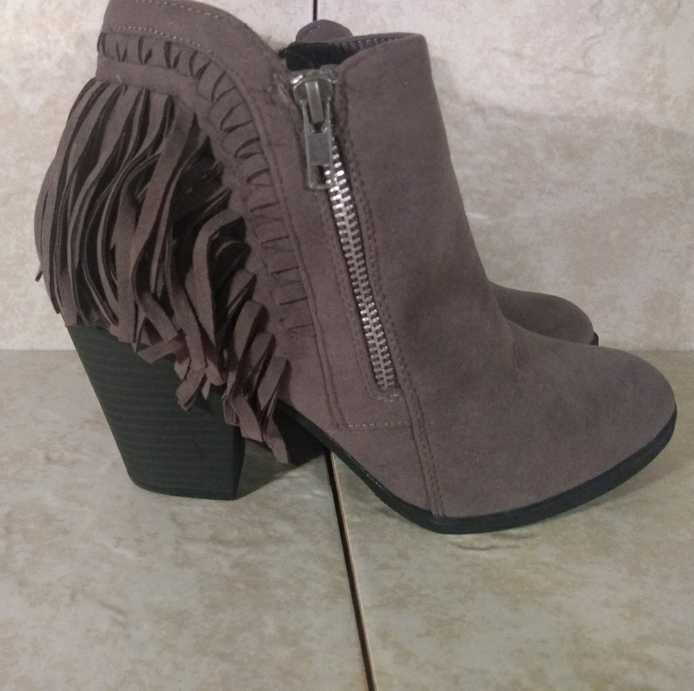 Vanity Booties